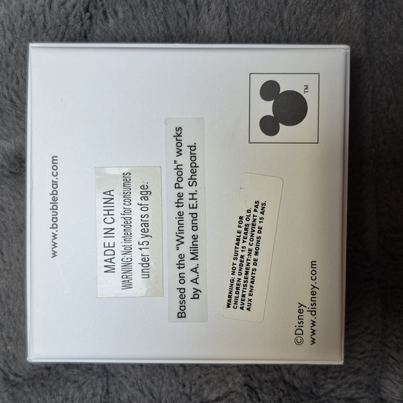 BaubleBar X Disney Piglet Earrings! NIB! - Picture 7 of 8